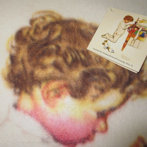 NWT Boys Town Children`s Fleece Blanket WHITE - Picture 3 of 6